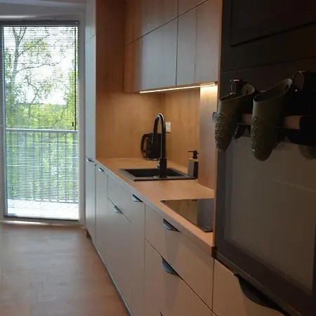 Jaskolki W Pilicach Jastrzębia Góra