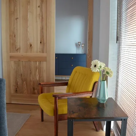 Jaskolki W Pilicach Appartamento *