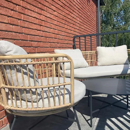 Jaskolki W Pilicach Jastrzębia Góra