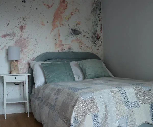 Jaskolki W Pilicach شقة Jastrzębia Góra